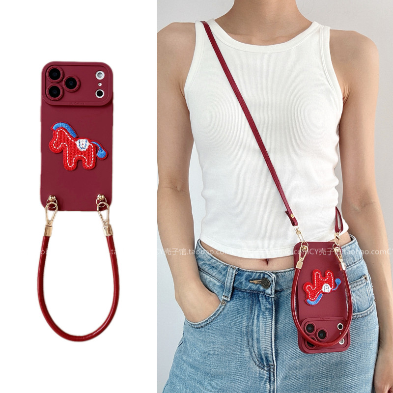 ins可爱新年红刺绣好运小马适用小米17/15手机壳红米note15/14pro斜挎背带挂绳k90k80k70全包turbo4软壳civi