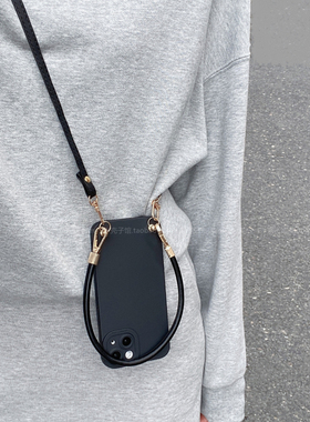 纯黑色磨砂简约氛围感手机壳适用opporeno14/13/12保护套findx8s+/x7斜挎手提绳A3/A5pro高级感k13turbo防摔