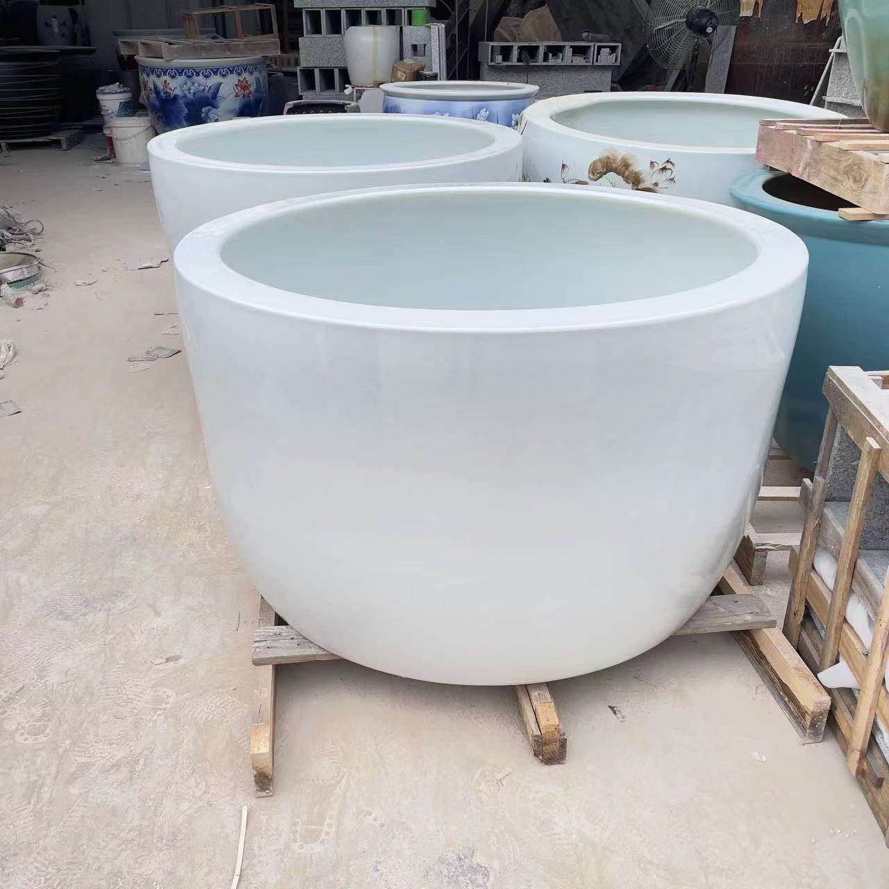 景德镇陶瓷器白色泡澡缸直筒型大缸黑色红色粉色大水缸洗浴中心缸