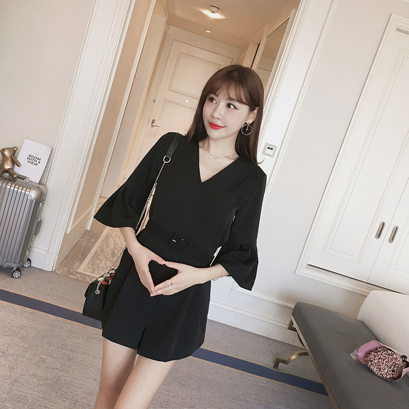 the republic of korea Jumpsuit Paige pagoda sleeve V-neck Show thin shorts summer new pattern Korean Edition Women's wearin the Women's clothing/Boutique , Pants , Casual pants  category - from Buy2taobao.com to provide professional Taobao agent buy service