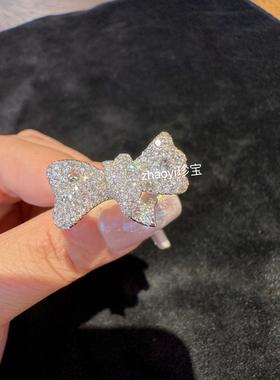 18k金钻石甜美蝴蝶结戒