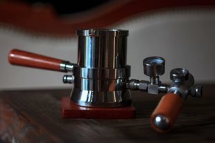 上出液气动咖啡机进阶版 9bar浓缩萃取实拍图 食品级304不锈钢意式