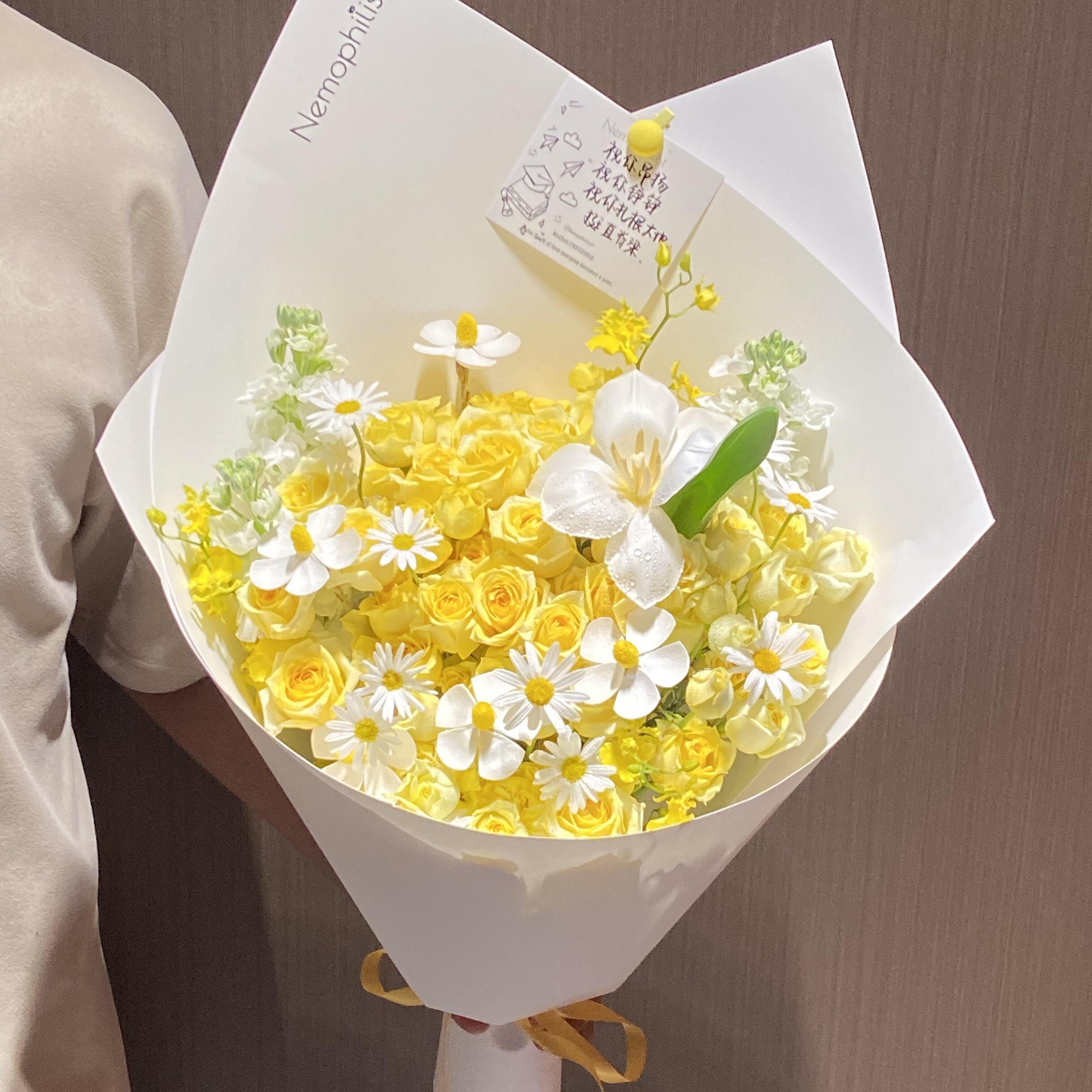 白色郁金香黄色郁金香混搭花束送女友爱人花束杭州上海深圳同城