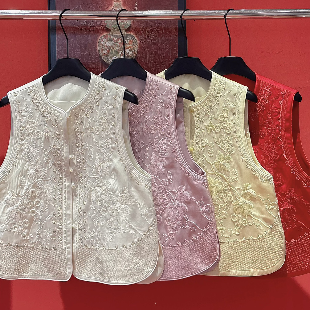 26年早春！早春上新！重工串珠刺绣国风气质马甲,女装/女士精品,马夹,淘宝优惠券,粉丝福利购,淘宝优惠卷