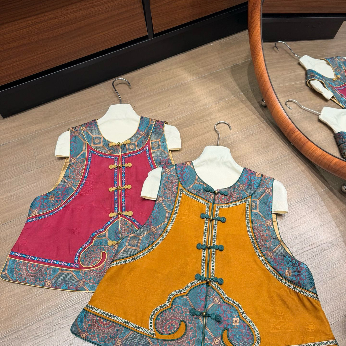 26年早春！早春款如意对襟马甲真丝马甲新中式马甲