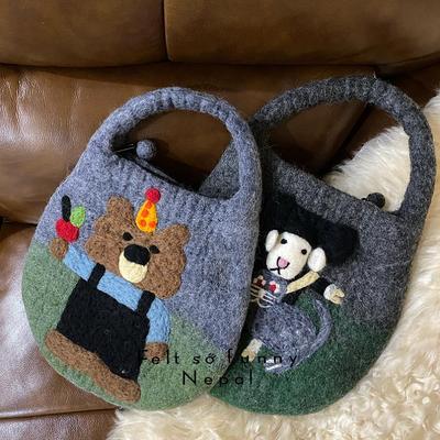 纯手工背带裤苹果熊羊毛毡蛋形手拎包尼泊尔进口有趣可爱动物文艺