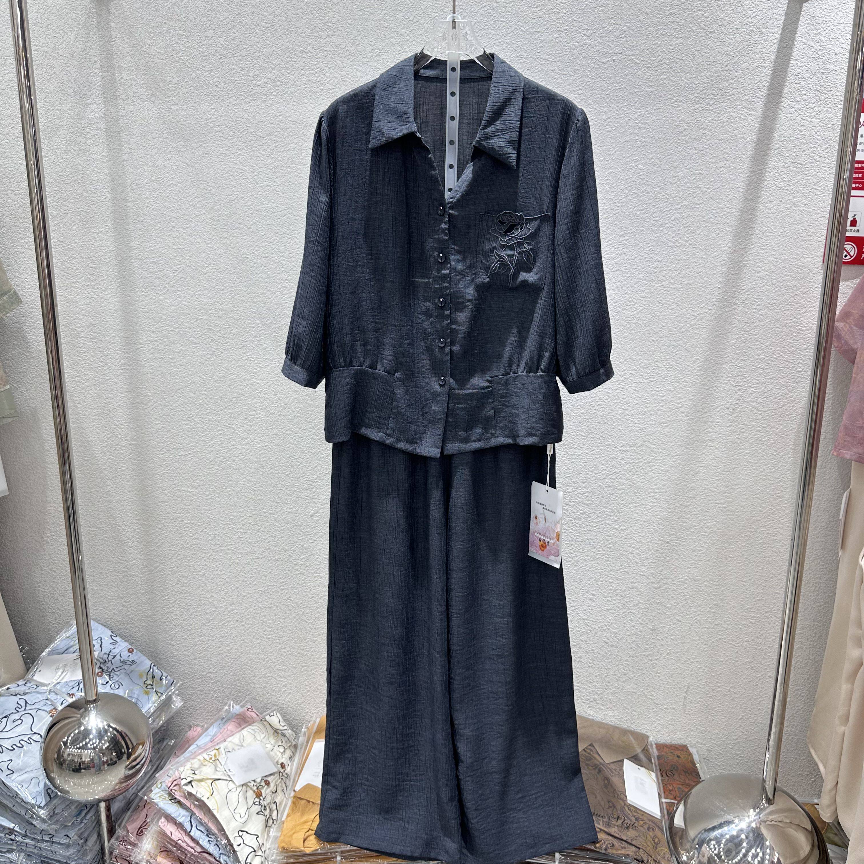 鑫依秀9931专柜正品新款夏季女装七分袖上衣+裤子妈妈装两件套31