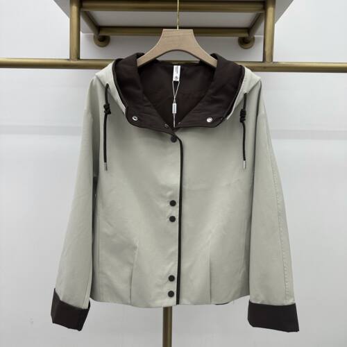 2602专柜正品新款秋季女装时尚连帽宽松休闲遮肚显瘦夹克衫短外套
