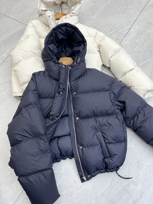 欧洲站2025新款连帽小个子90白鹅绒羽绒服面包服泡芙轻奢加厚外套