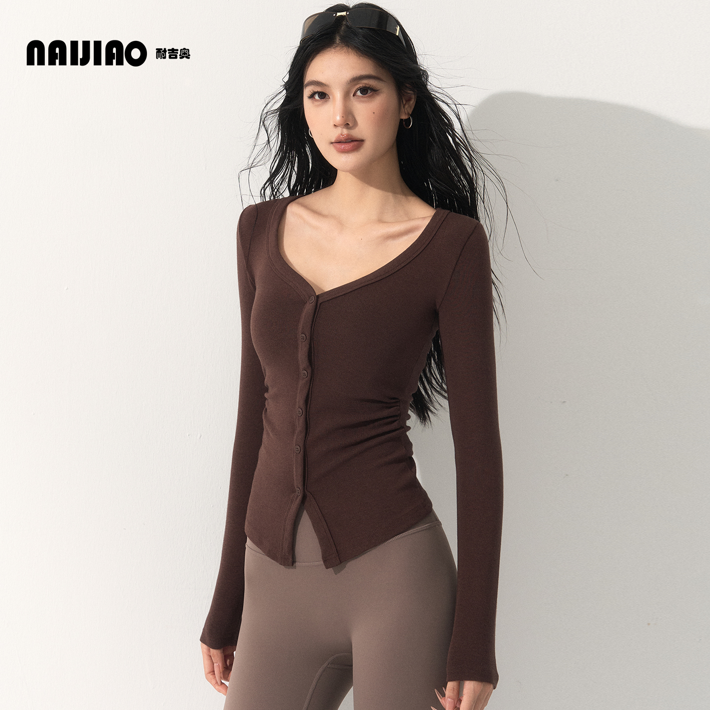 耐吉奥V领针织瑜伽长袖T恤女秋冬