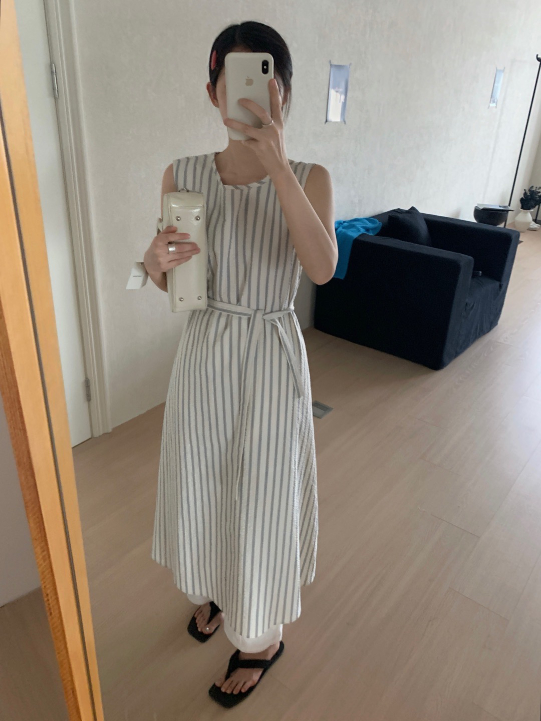 about moon杏色肌理感条纹系带无袖连衣裙