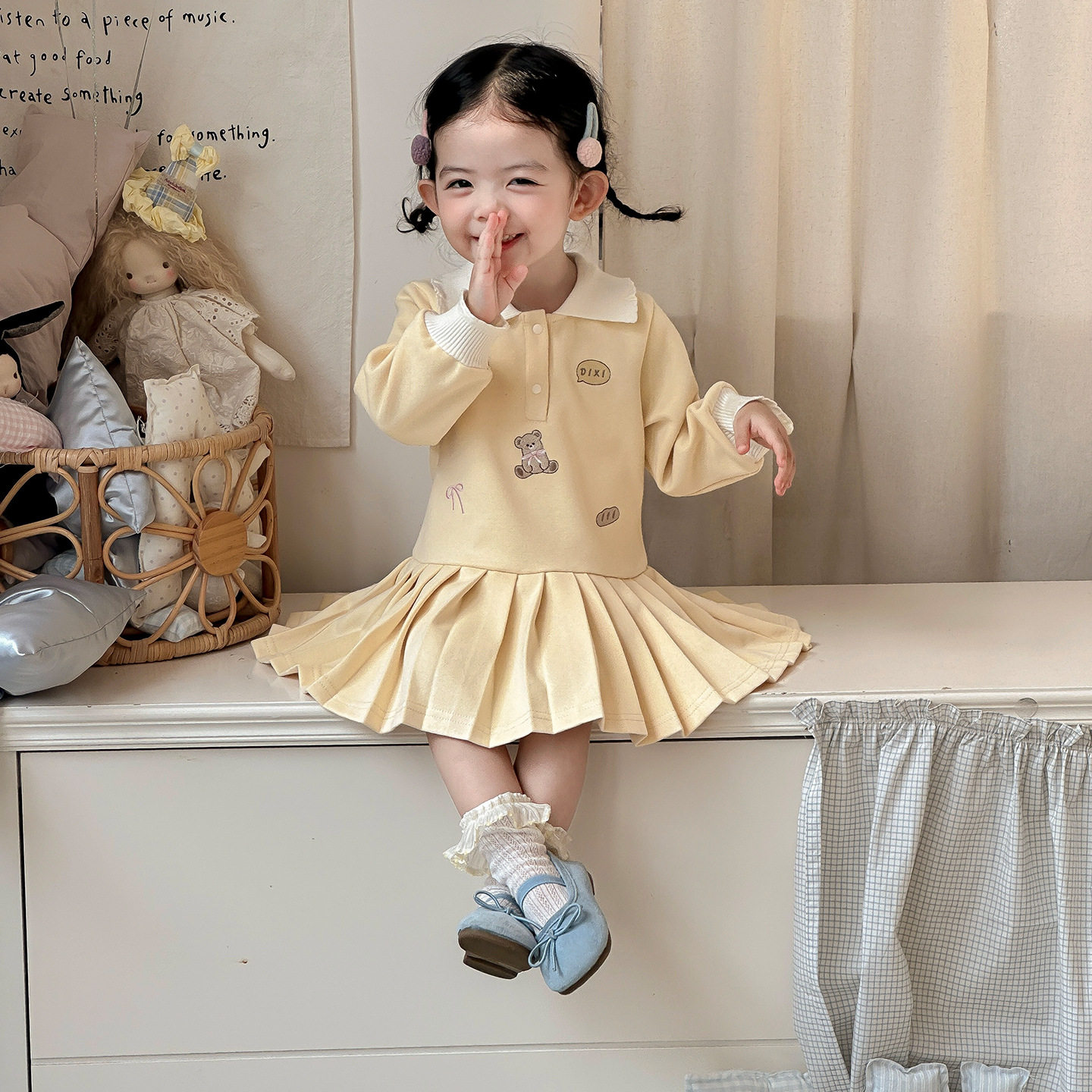 点兮春季新款婴幼儿卡通拼接衬衫裙女宝宝洋气学院风百褶针织裙子