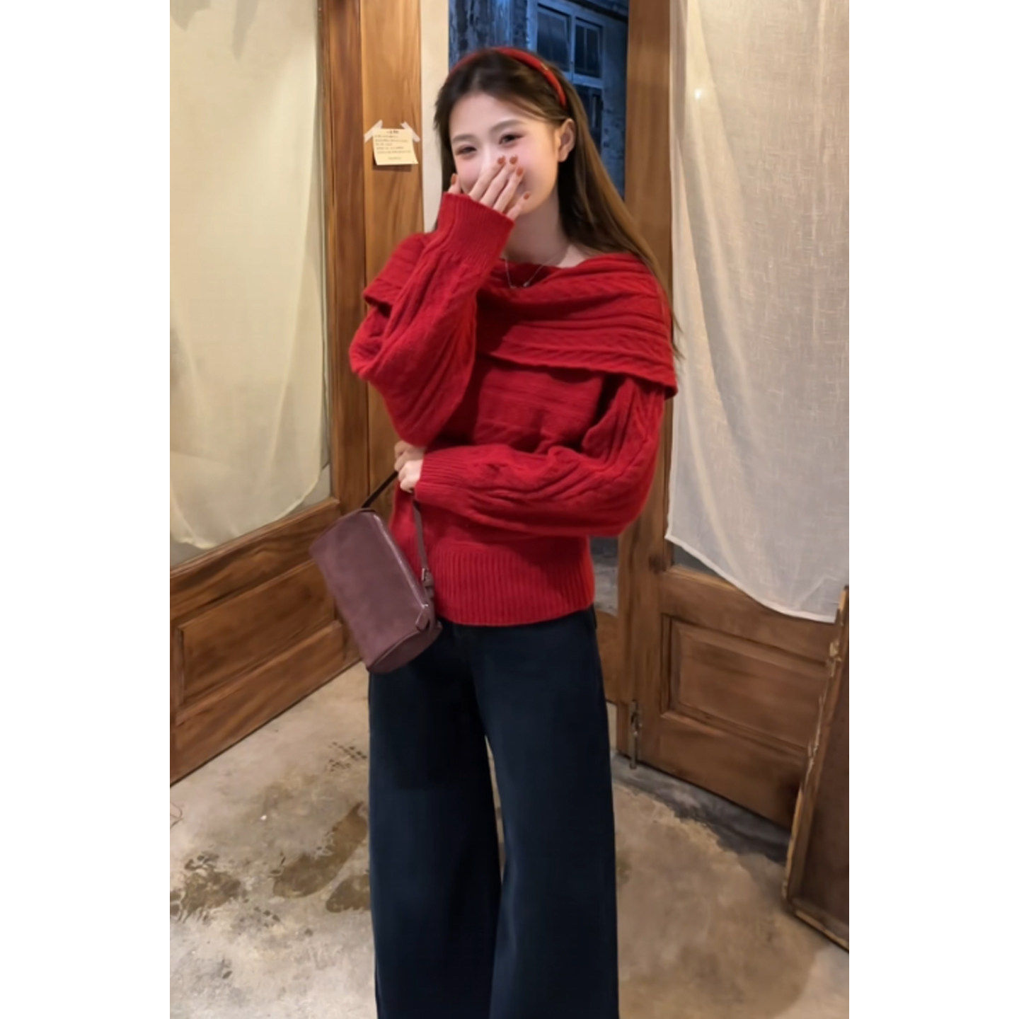 圣诞节穿搭红色一字肩套头麻花毛衣女秋冬季慵懒风露肩针织衫上衣