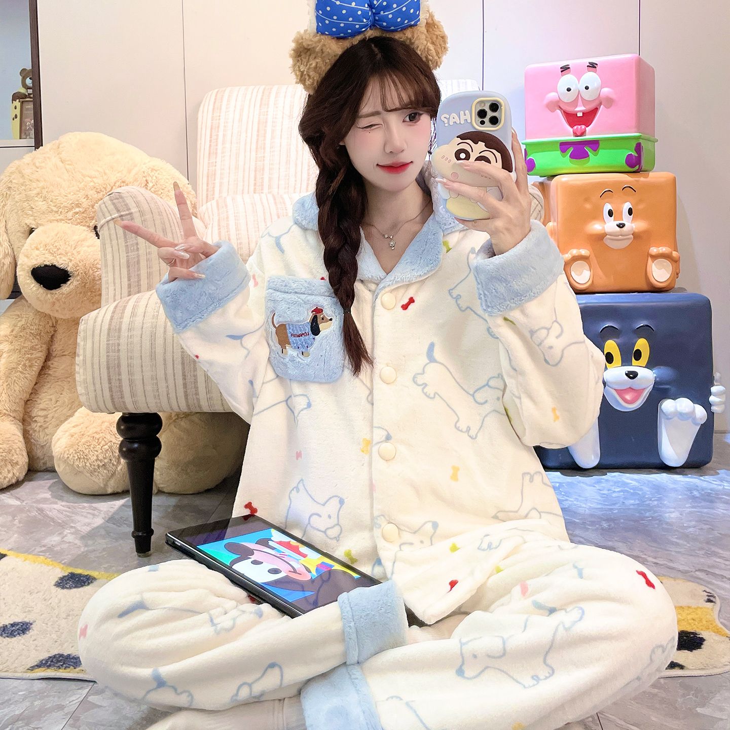 珊瑚绒睡衣女款秋冬季加厚加绒