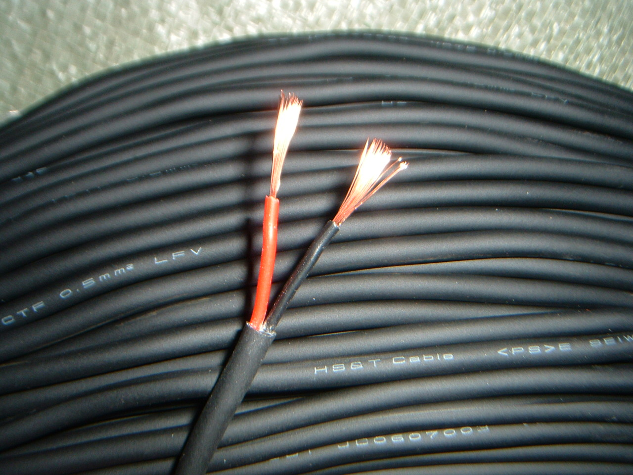 日本进口2芯0.5平方电缆线控制线电源线延长线连接线铜芯超软柔性