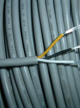 进口3芯0.2平方电缆线信号控制线连接线铜芯镀锡24awg 80C300v软