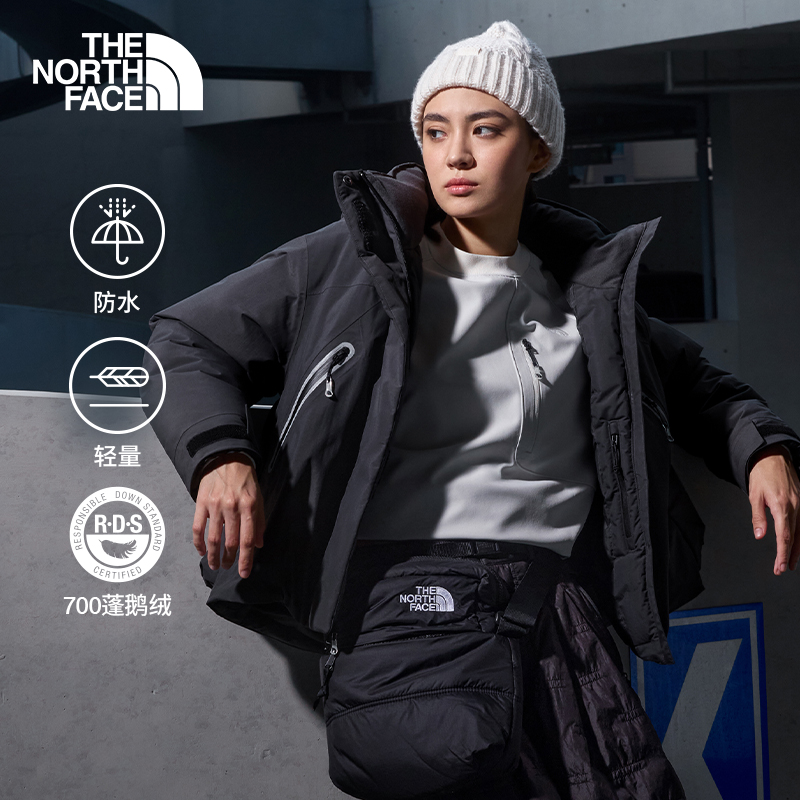 北面UE女轻量防水保暖户外羽绒服