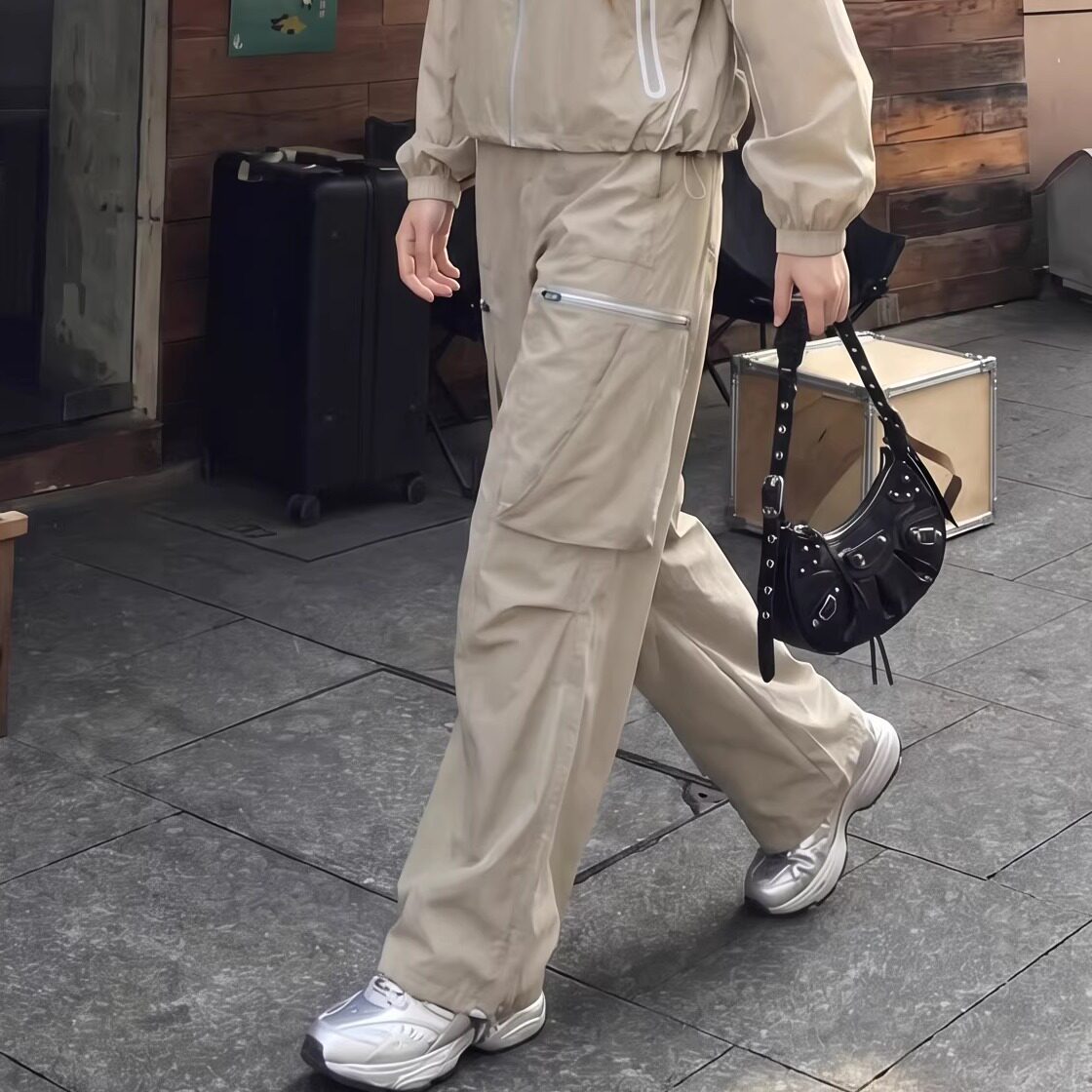 自然腰宽松街头风户外运动女士锦纶长款户外机能工装裤CAJD0017