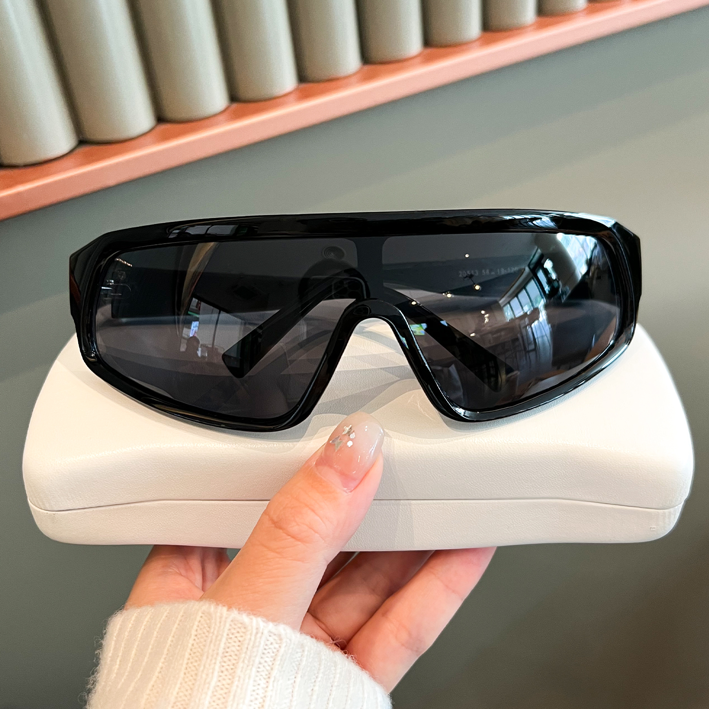 复古大框黑色墨镜女款高级感大脸显瘦户外骑行登山运动太阳眼镜男