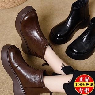 品牌真皮厚底短靴女2025冬新款圆头松糕底复古百搭小个子女靴加绒