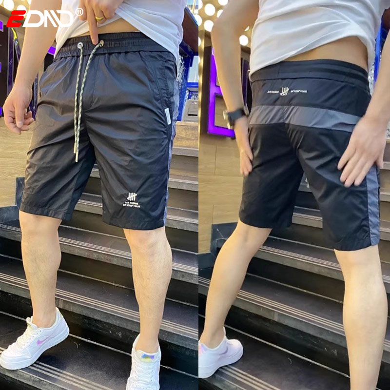 冰丝短裤男士夏季薄款2025年新款大裤衩男裤运动五分沙滩裤子男款