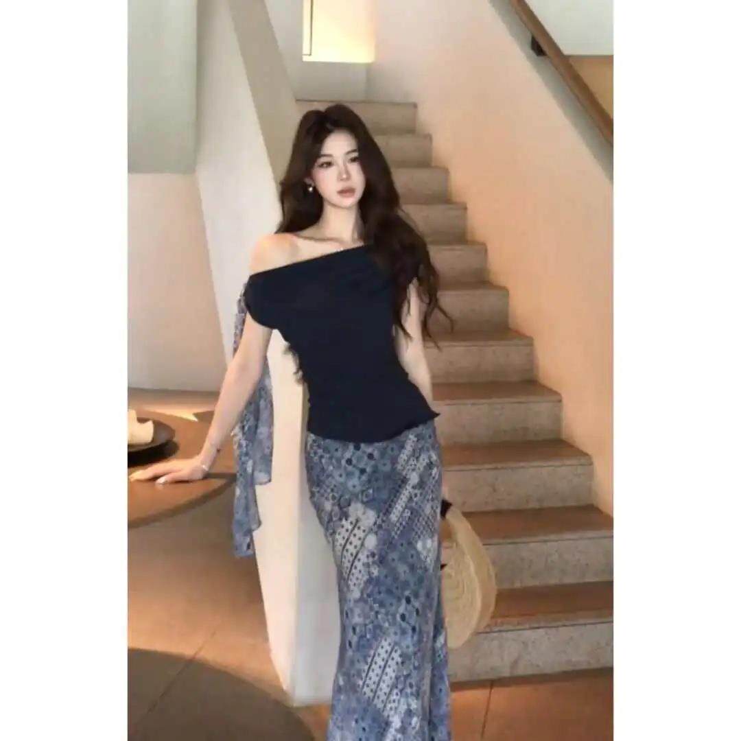 夏季新款荡领斜肩针织上衣高腰显瘦包臀碎花半身裙超好看两件套装