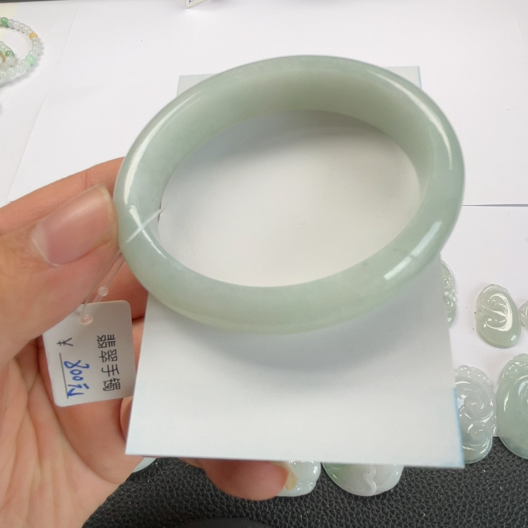 翡翠手镯56.4 贵妃 特价