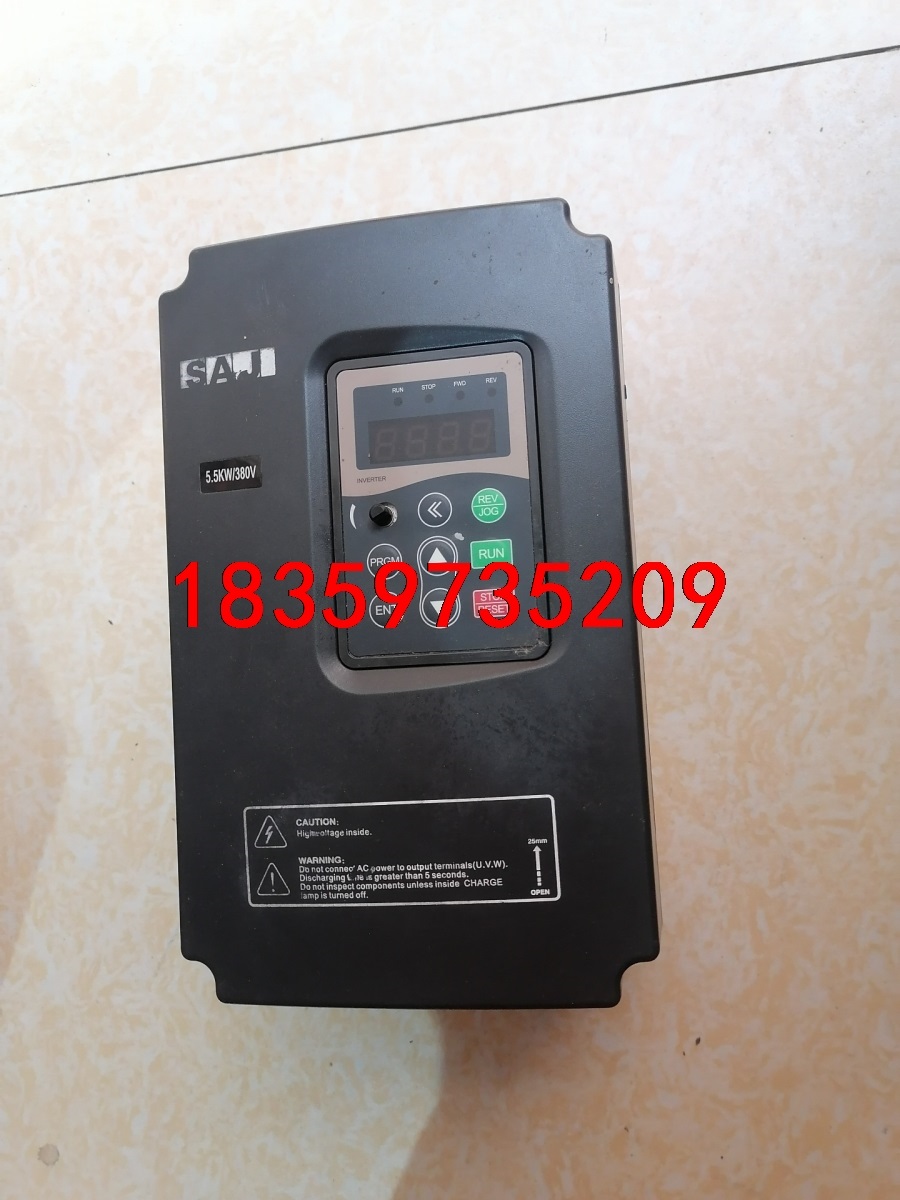 8000B-4T5R5GB/7R5PB 三晶5.5KW 功能议价