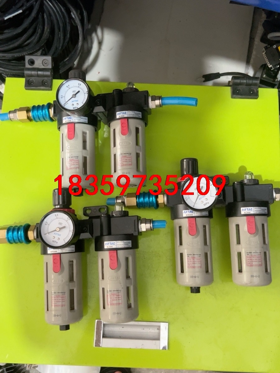 亚德客油水分离器BL3000~成色实拍图！打包包邮！需要的联议价