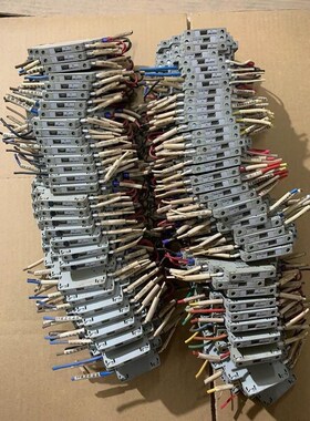 和利时隔离温度变送器AMG1051D.二手拆机件.共计60多议价