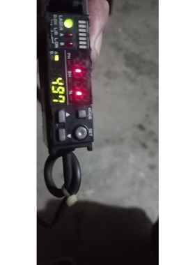 拆下来一只KEYECE基恩士一LA一21A放大器,实拍图,通议价