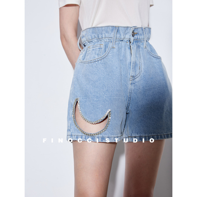 镂空绣花花苞腰百搭显瘦牛仔短裤