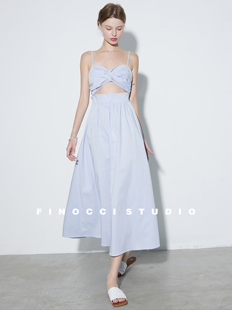 FINOCCI无尽之夏浪漫度假镂空绑结初恋款 棉感挺阔大裙摆连衣裙女