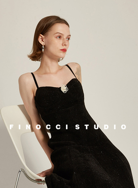 FINOCCI秋亮丝粗花呢打底古典精致赫本气质打底黑色连衣裙高级感