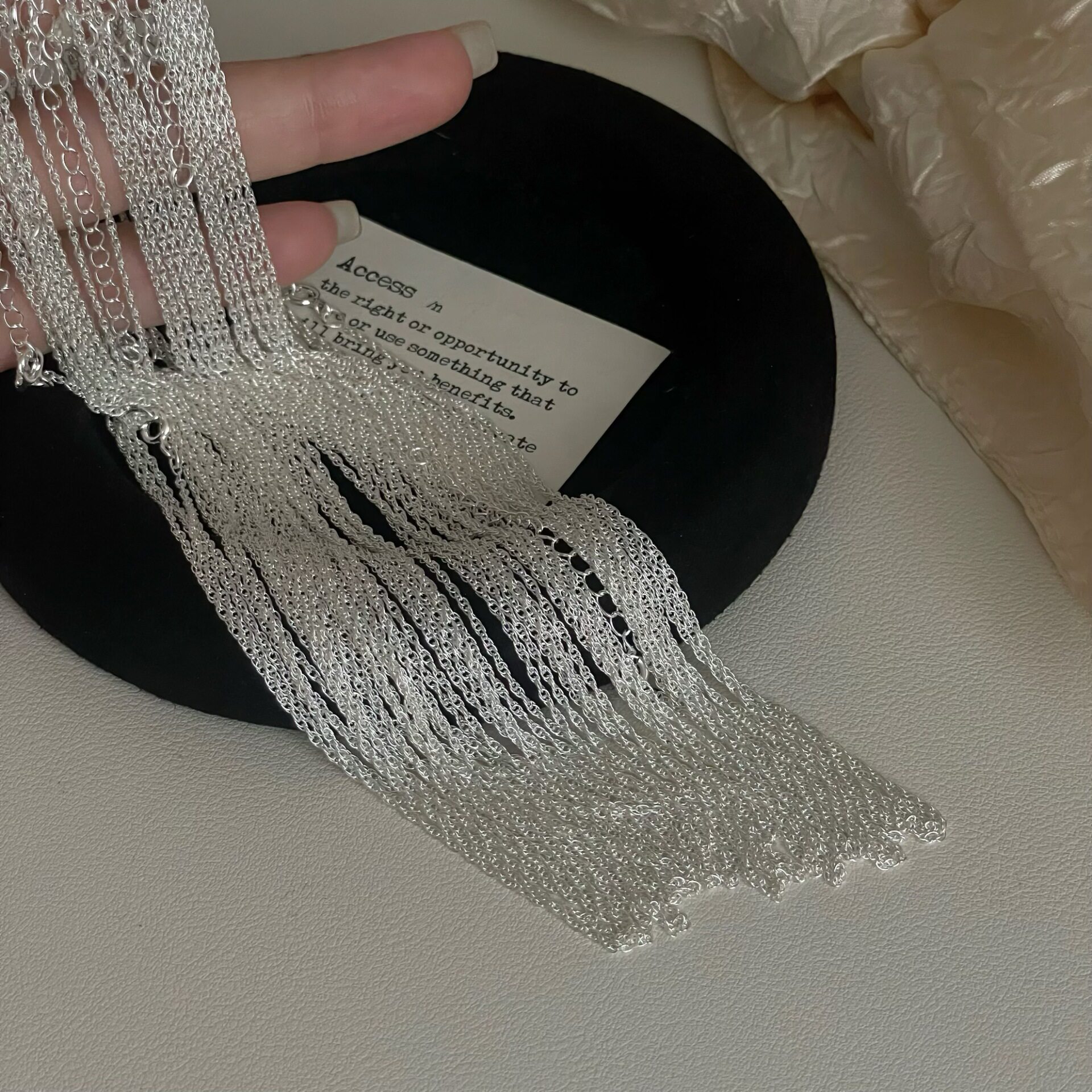 S925纯银意大利进口极简银色扭花麻绳项链轻奢小众高级感锁骨链