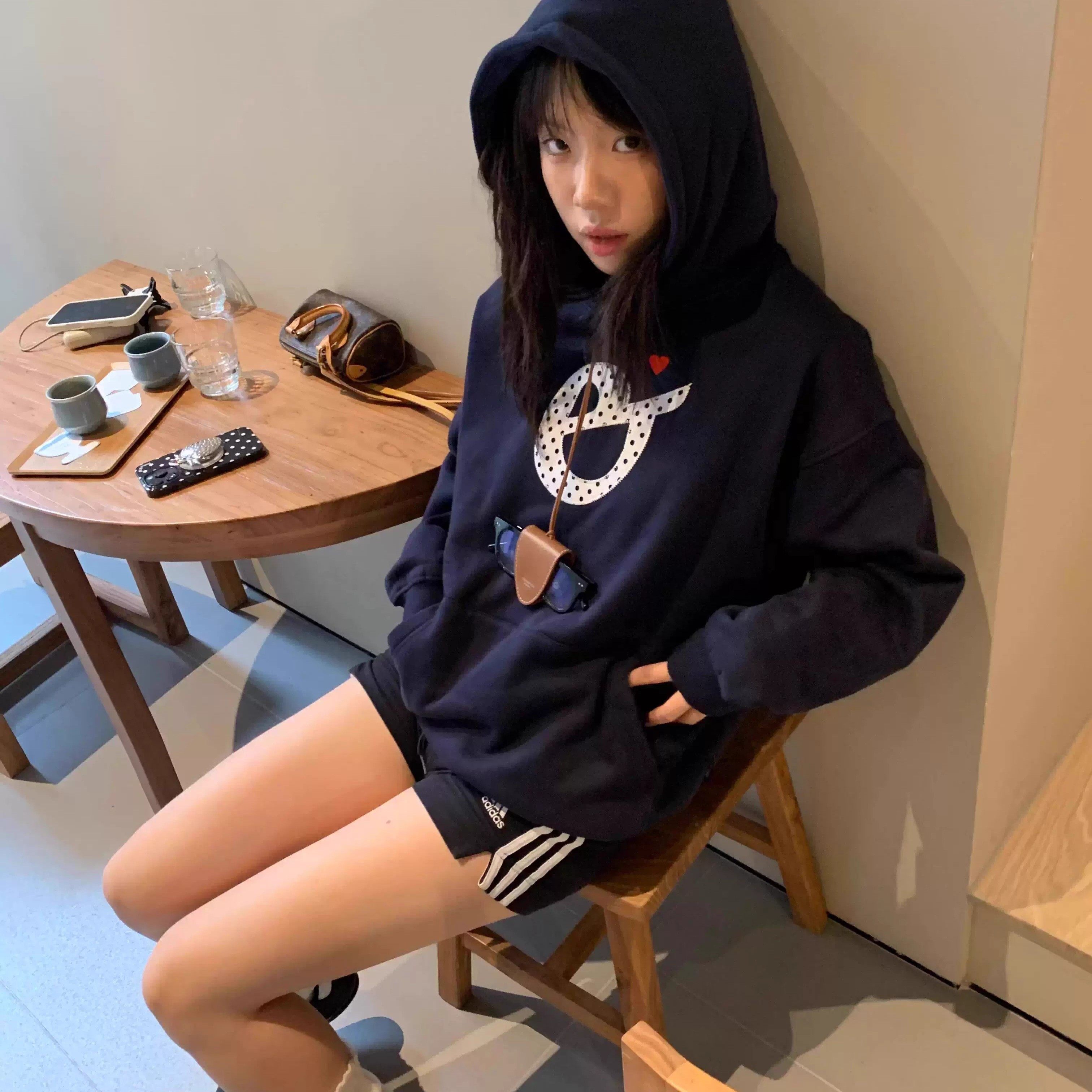 美式复古刺绣连帽卫衣女2026秋冬新款爆款加绒oversize宽松外套潮,女装/女士精品,T恤,淘宝优惠券,粉丝福利购,淘宝优惠卷