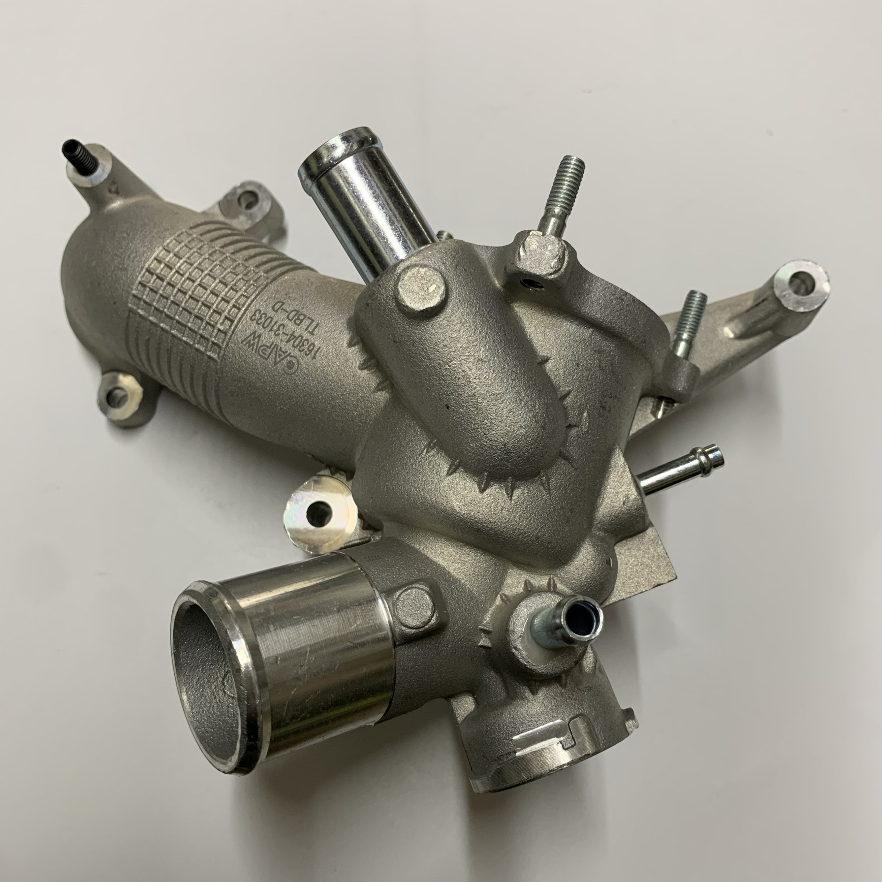 适用丰田皇冠锐志IS250 IS350 GS300 GS350 节温器底座铝座水管头