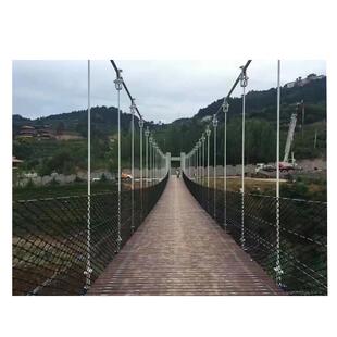 景区木质吊桥大型景观桥水上铁索桥玻璃桥步步惊心桥设计安装厂家