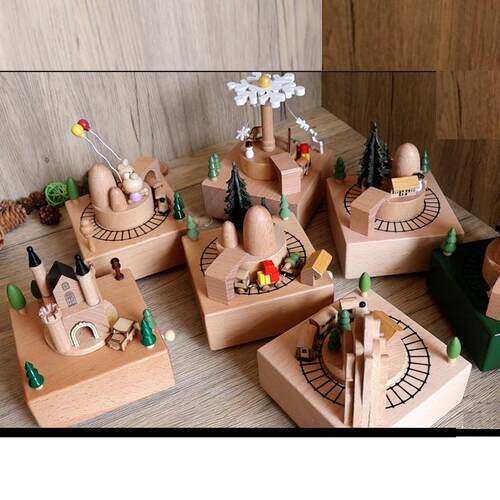 音乐盒手工木质八音盒创意实木旋转木马工艺品情人节礼品dy摆件