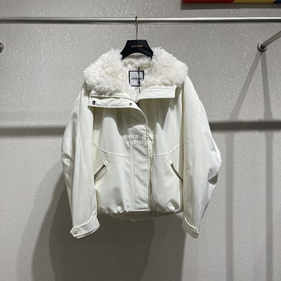 JESSYLINE/杰茜莱2025冬款专柜正品国内代购羽绒服541208059-1590