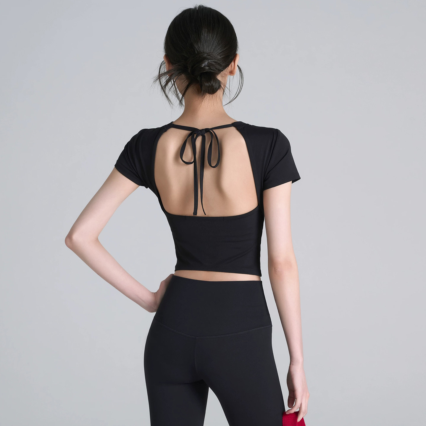 悠美YOGA新款大露背瑜伽服短袖绑带女运动短袖带胸垫普拉提上衣