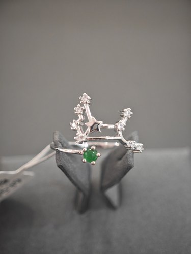 天然缅甸翡翠戒指镶嵌925银射手座戒指年生日礼物送女友