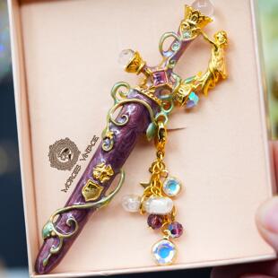 Kirks Folly紫色手绘珐琅花枝藤蔓流苏天使宝剑胸针