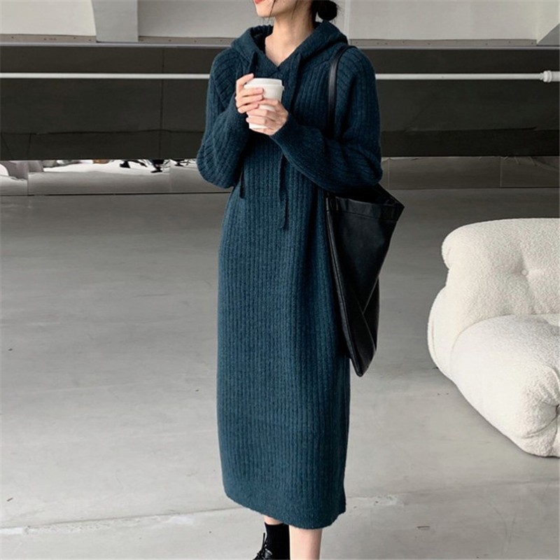2024秋冬加厚连帽毛衣连衣裙女直筒宽松腰长款外穿显瘦针织打底衫
