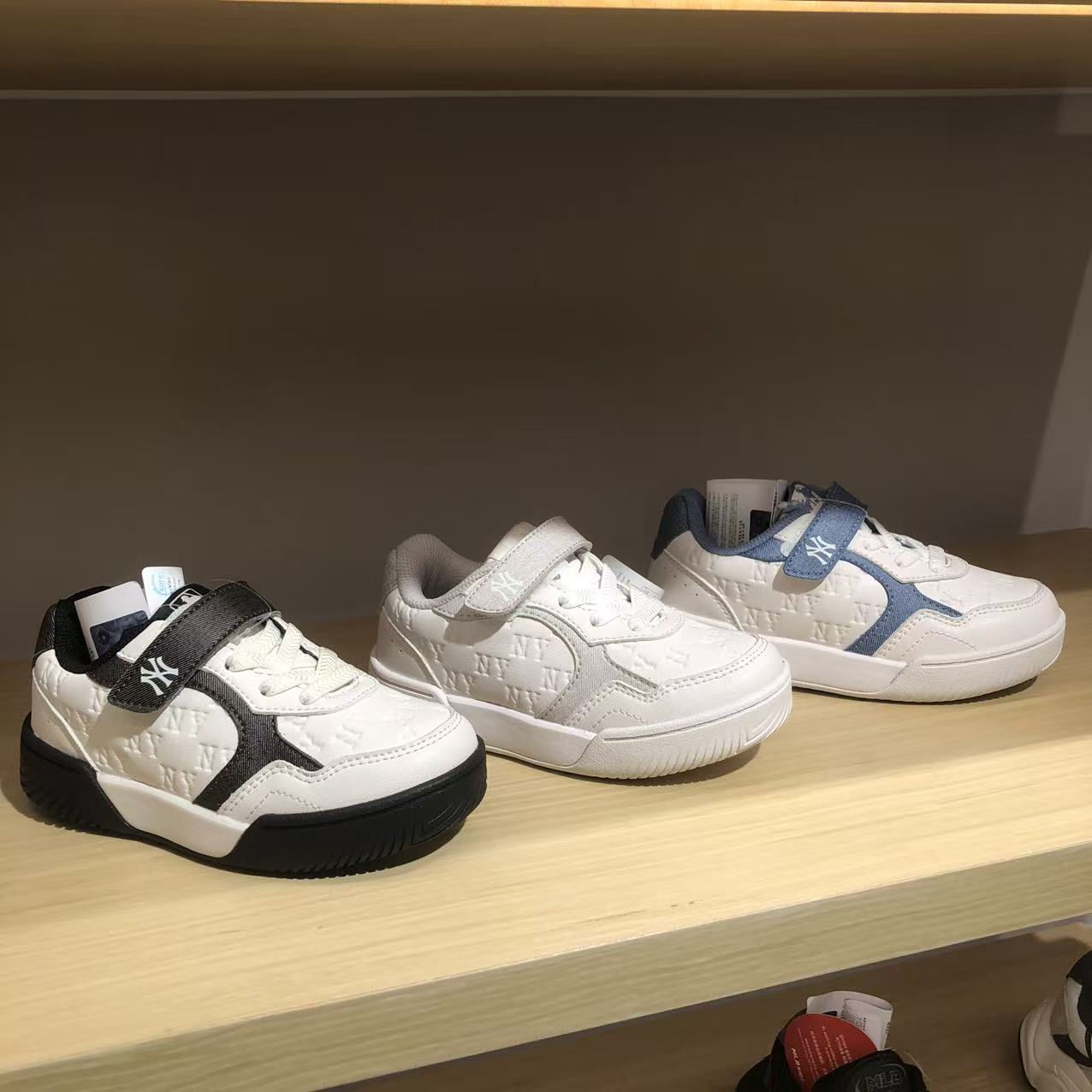 MLB儿童时尚百搭休闲轻便板鞋