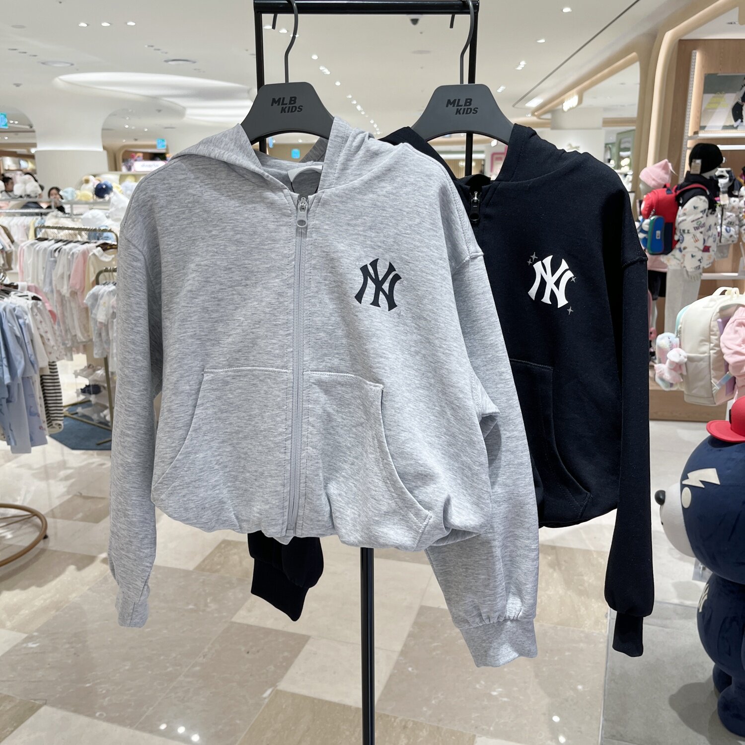 韩国代购MLB女童字母连帽拉链皮筋高腰开衫简约卫衣25秋款1354