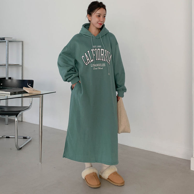 时尚起义字母加绒连帽卫衣连衣裙