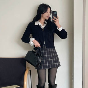 时尚起义韩国套装潮范2026春扭花纹拉链针织衫+衬衣dp26010403