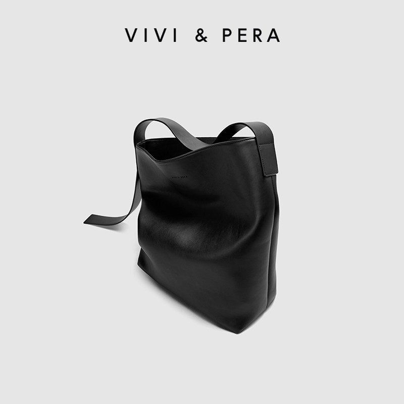 VIVI&PERA/维维佩拉黑色水桶包