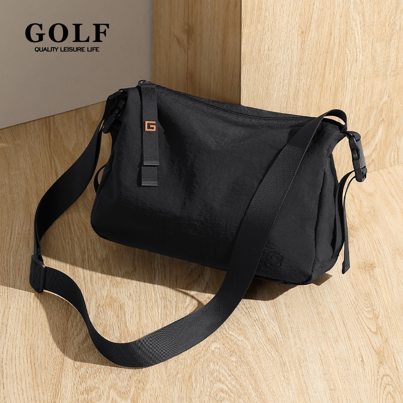 GOLF单肩斜挎包休闲男女士运动健身包轻便通勤手机挎包大容量背包